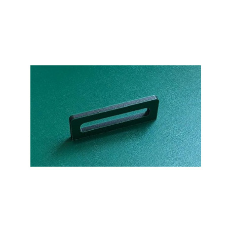 Madlo plastové pro poklop na studnu